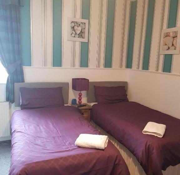 スタンダードルーム, Thornhill Blackpool