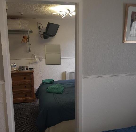 スタンダード４人部屋, Thornhill Blackpool