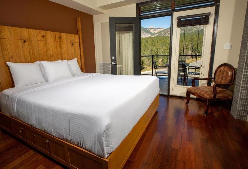 سوییت, Copper Point Resort