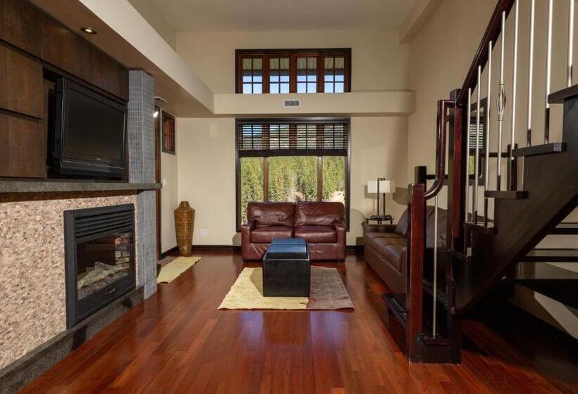 سوییت, Copper Point Resort