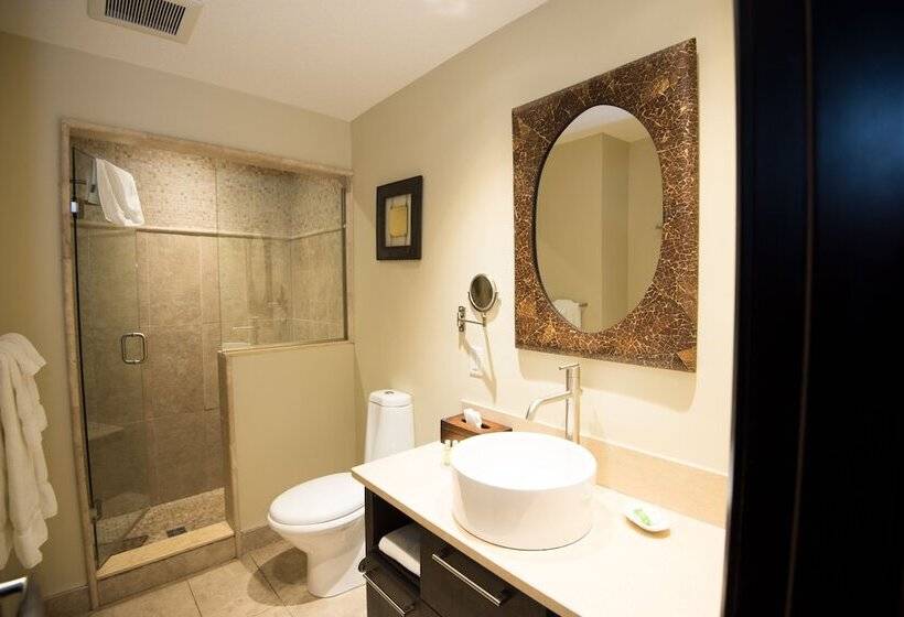 سوییت, Copper Point Resort