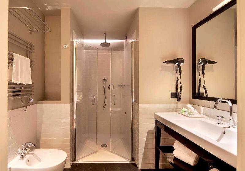 غرفة عائلية, NH Collection Torino Piazza Carlina