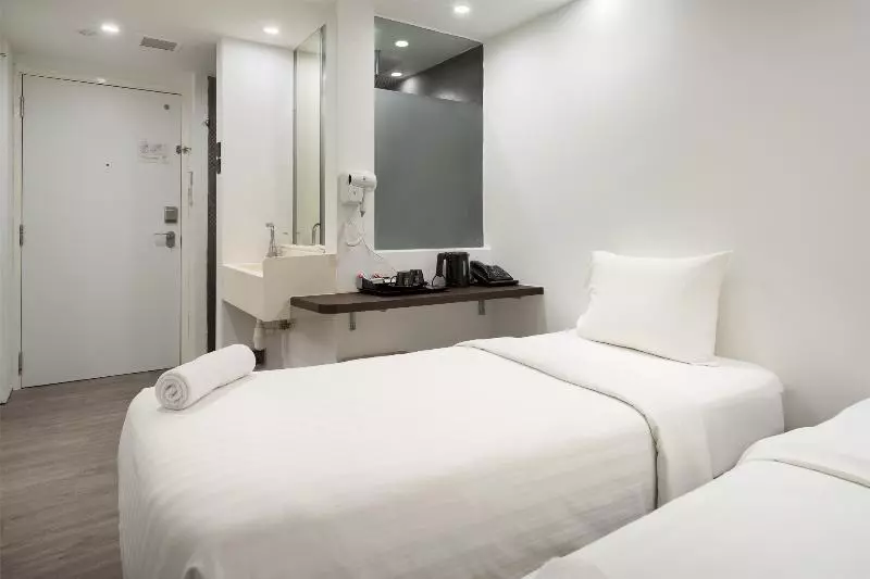 مجموعه ویستا شهر, NH Collection Torino Piazza Carlina