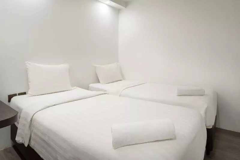 مجموعه ویستا شهر, NH Collection Torino Piazza Carlina