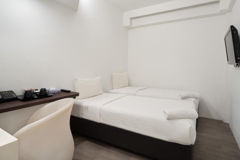 مجموعه ویستا شهر, NH Collection Torino Piazza Carlina