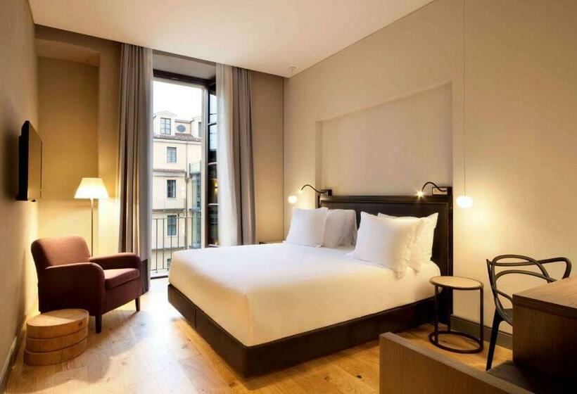 غرفة سوبيريور مطلة على المدينة, NH Collection Torino Piazza Carlina