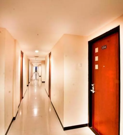 デラックスルーム, Parkside Mandarin Hotel Pekalongan
