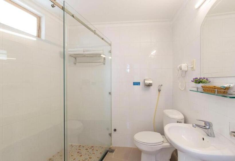 اتاق خانوادگی, Spotlight