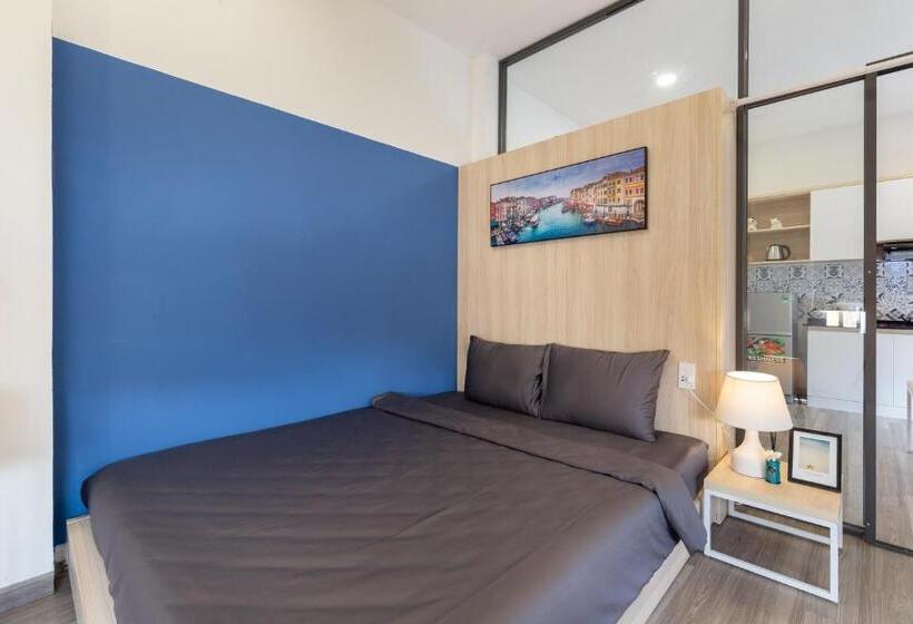 آپارتمان 1 خوابه, Spotlight