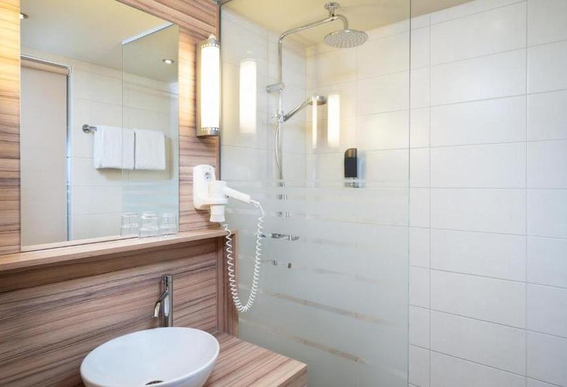 수피리어 룸, Leonardo Hotel Vienna Hauptbahnhof