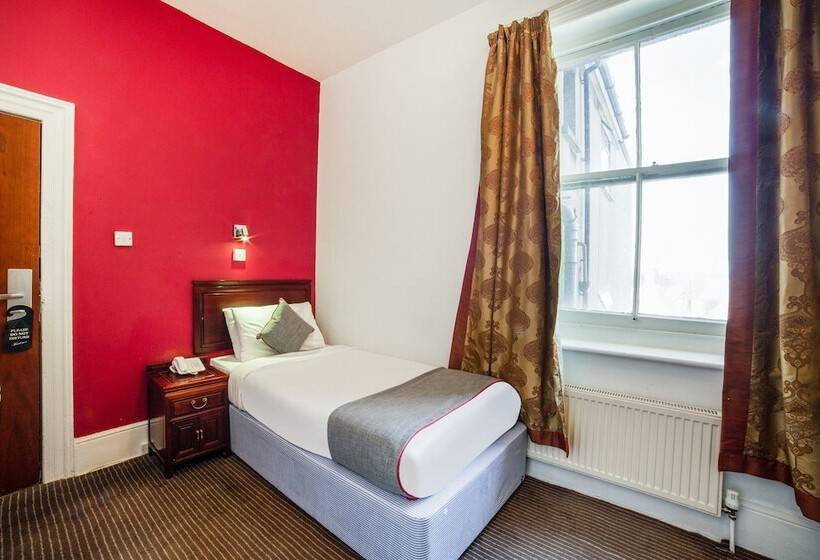 スタンダードシングルルーム, The Strand