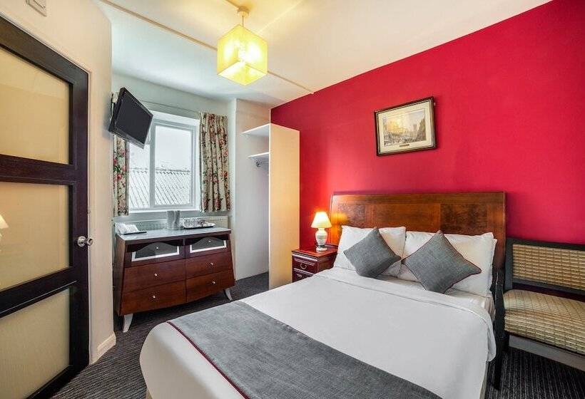 スタンダードルーム, The Strand