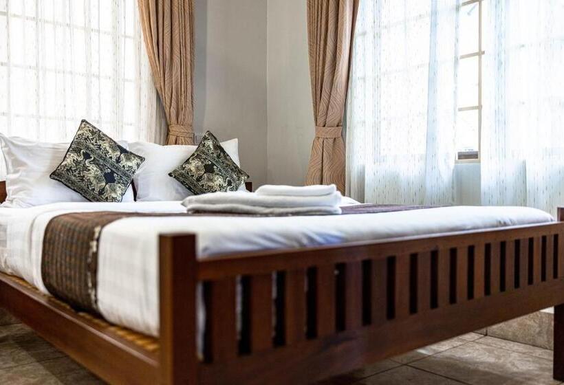 غرفة قياسية مزوَّدة بشُرفة, Villa Grange