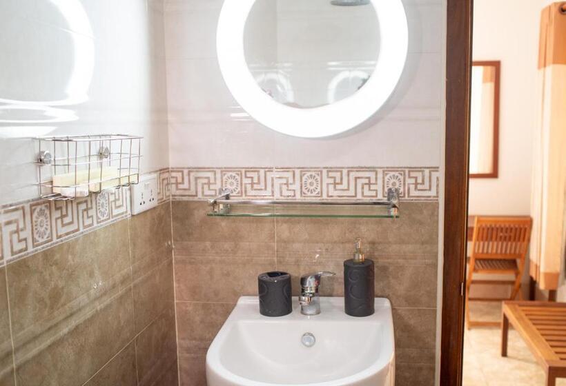 غرفة قياسية مزوَّدة بشُرفة, Villa Grange