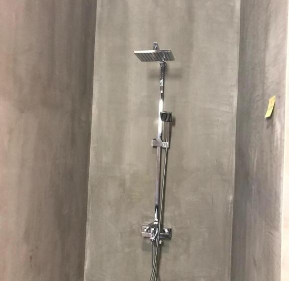 غرفة عائلية, Villa Grange