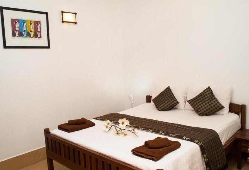 غرفة قياسية, Villa Grange