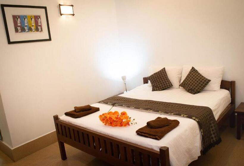 غرفة قياسية, Villa Grange