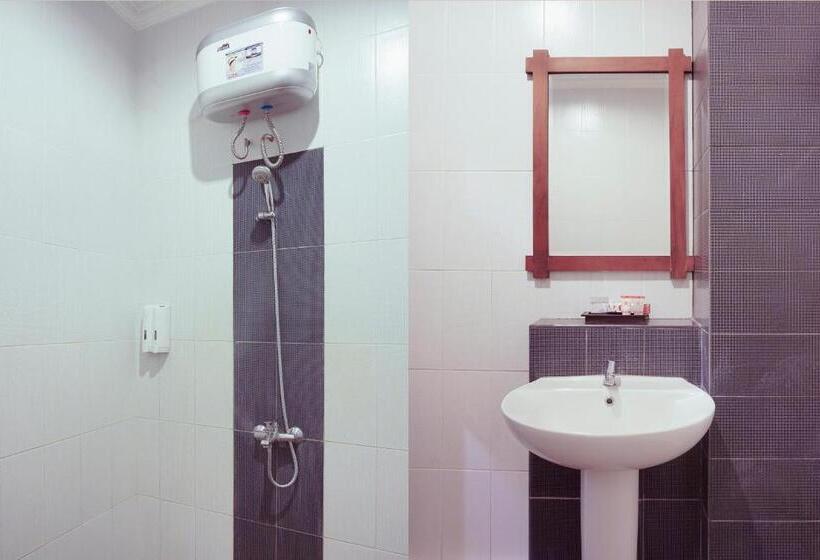 غرفة ديلوكس, Urbanview Omah Pari Boutique