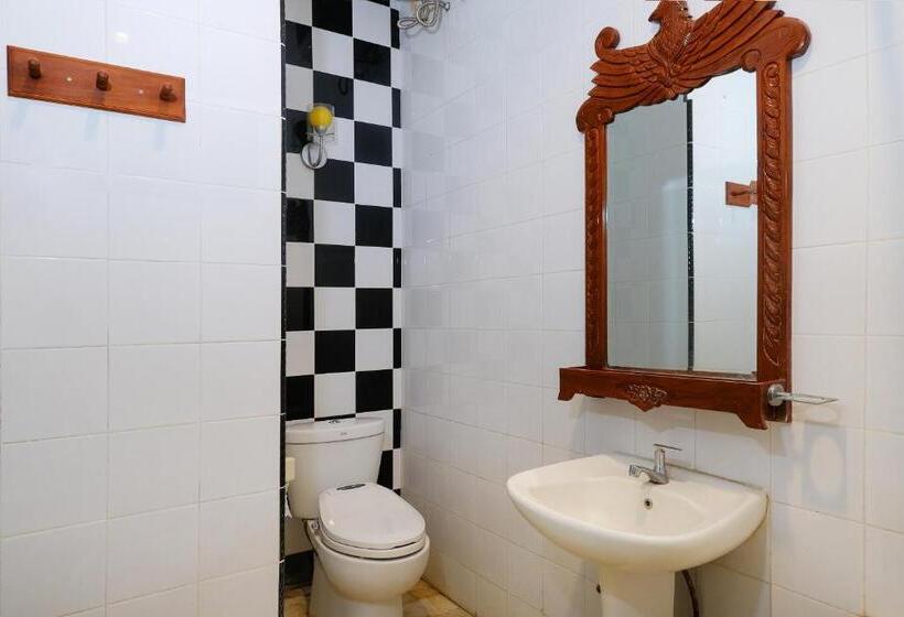 جناح ديلوكس, Urbanview Omah Pari Boutique