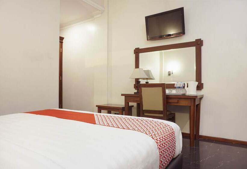 غرفة ديلوكس, Urbanview Omah Pari Boutique