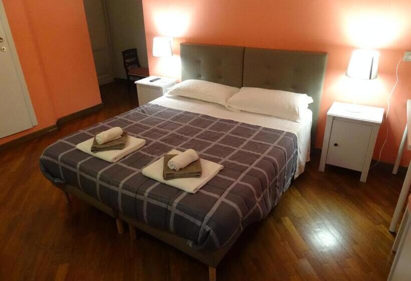 Standard Szoba, Albergo Locanda Alambra