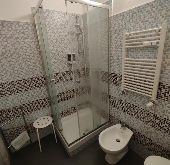 Standard Szoba, Albergo Locanda Alambra