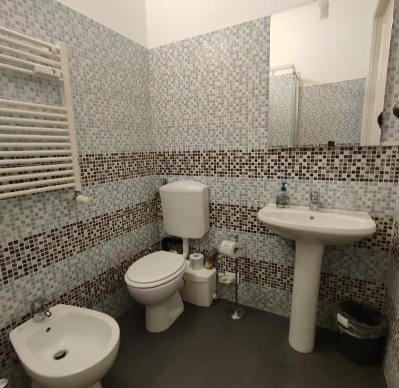 Standard Szoba, Albergo Locanda Alambra