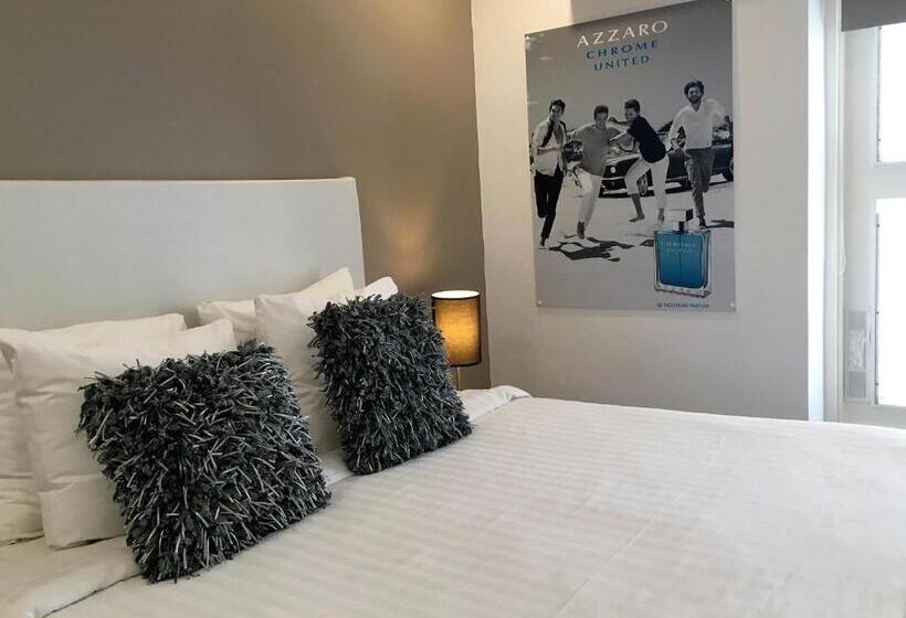 آپارتمان 1 خوابه با بالکن, Saint Tropez Boutique