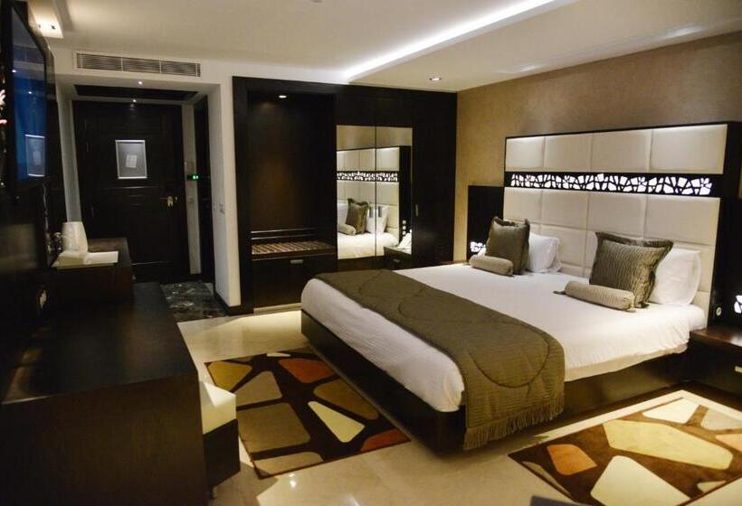 חדר דלוקס, Samarons Hotels