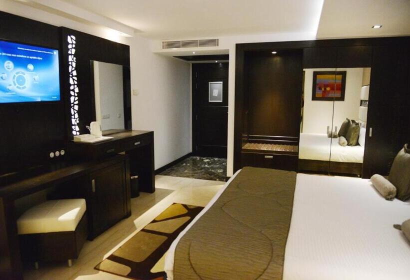 سوئیت با وان آب گرم, Samarons Hotels