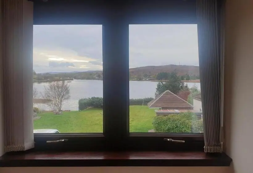 キングサイズベッドのスーペリアルーム, Loch View, Lairg