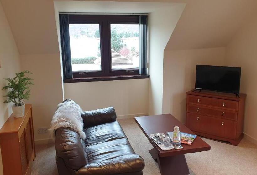 חדר סופריור עם מיטת קינג, Loch View, Lairg