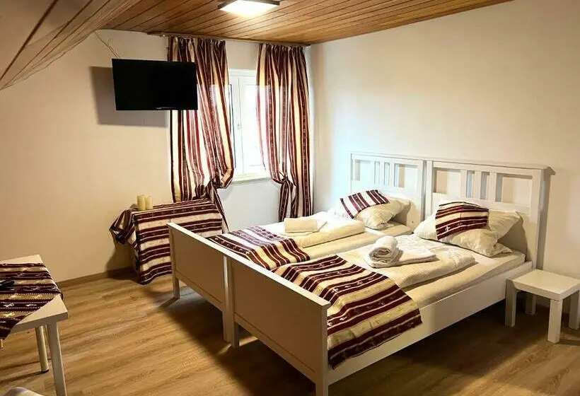 デラックスの４人部屋, Gästehaus Schwabach