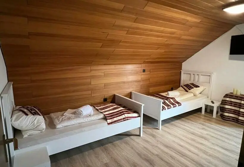 デラックスの４人部屋, Gästehaus Schwabach