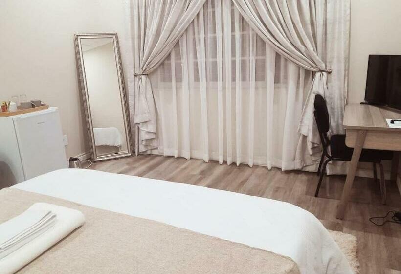 Chambre Deluxe Vue Ville, Rehoboth Guesthouse