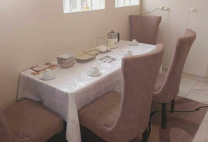 Chambre Familiale Supérieure, Rehoboth Guesthouse