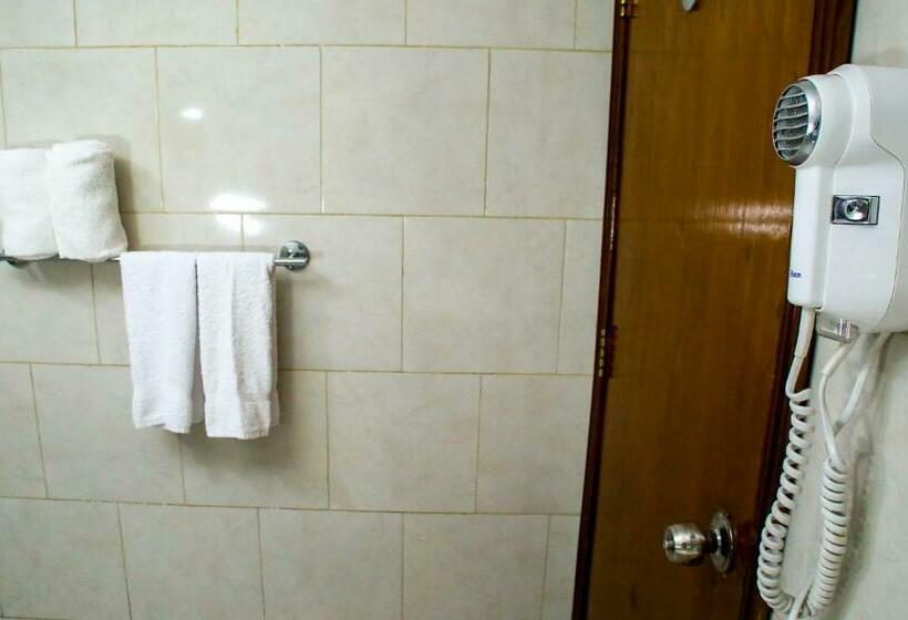 اتاق لوکس با چشمانداز دریا, Brisotel Beira Mar