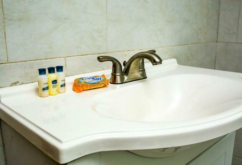 اتاق لوکس با چشمانداز دریا, Brisotel Beira Mar