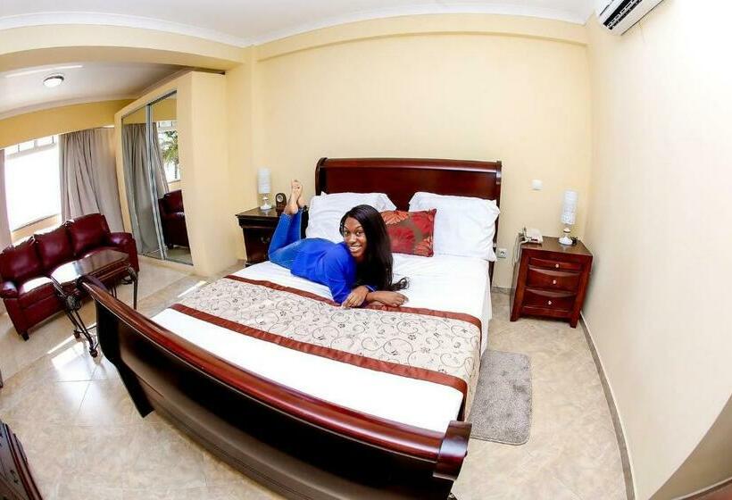 اتاق لوکس با چشمانداز دریا, Brisotel Beira Mar