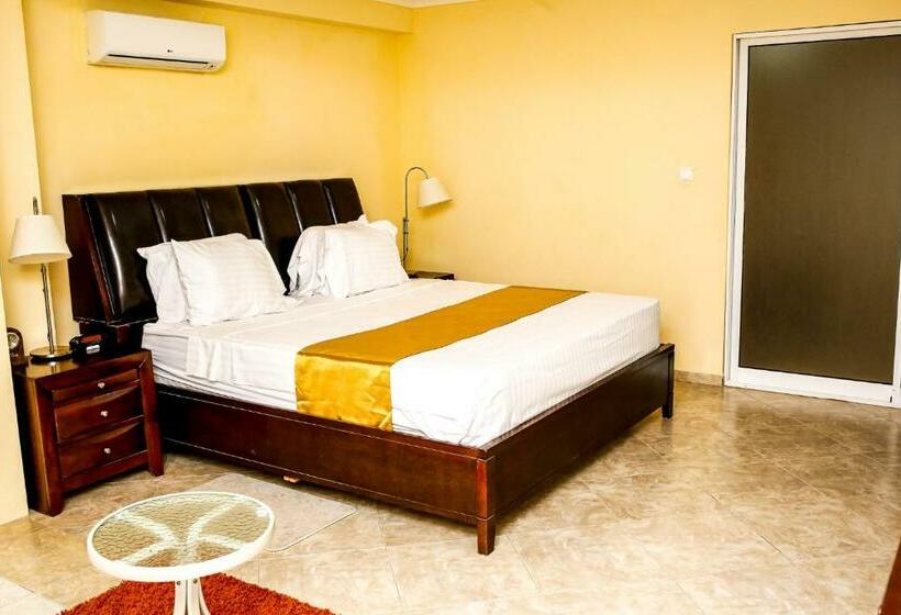 سوییت اجرایی, Brisotel Beira Mar