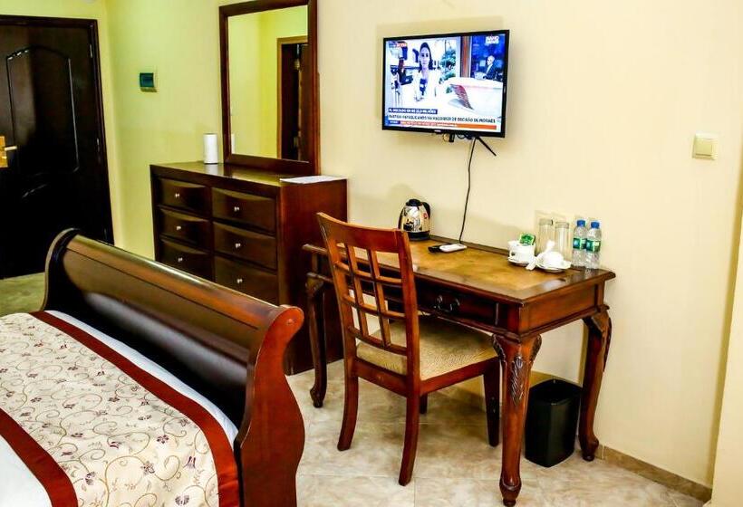 اتاق لوکس با چشمانداز دریا, Brisotel Beira Mar