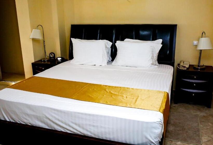 سوییت اجرایی, Brisotel Beira Mar