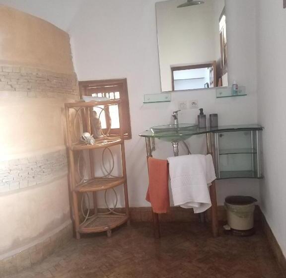 اتاق استاندارد, Riad Dar Nouar