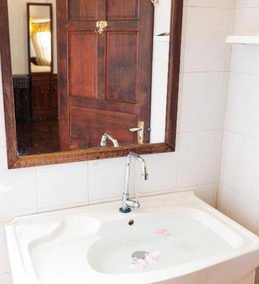 غرفة سوبيريور ثلاثية, Mekong Chidlatda Villa