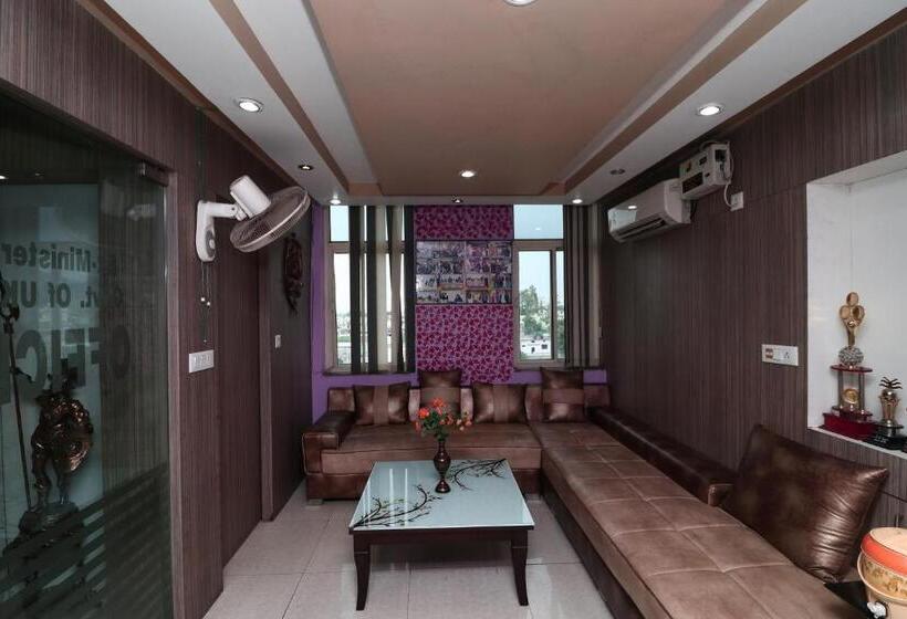 غرفة كلاسيكية ثلاثية, Collection O Tikonia Formerly Hotel Jatin