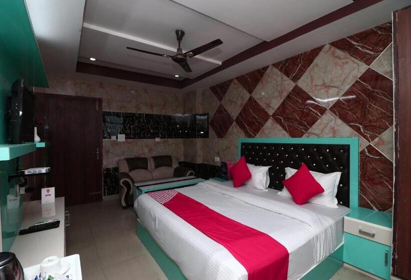 غرفة كلاسيكية ثلاثية, Collection O Tikonia Formerly Hotel Jatin