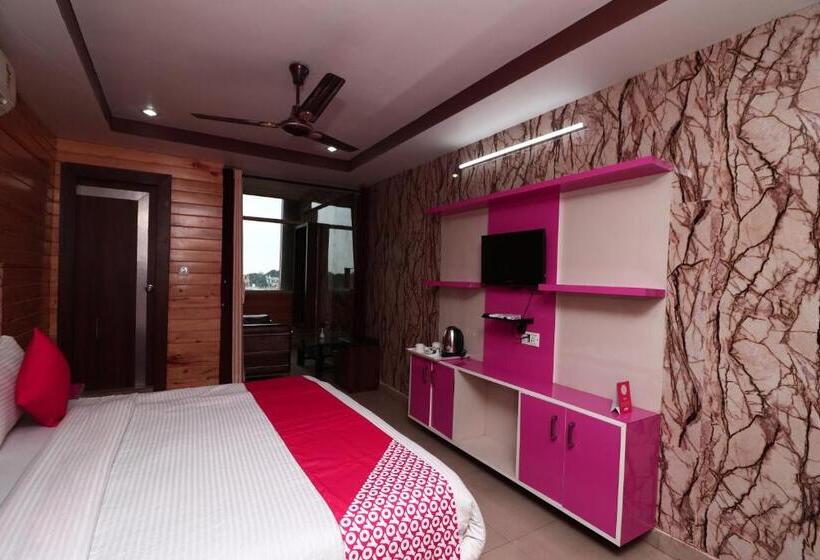 غرفة كلاسيكية ثلاثية, Collection O Tikonia Formerly Hotel Jatin