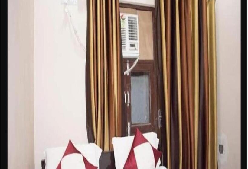 اتاق استاندارد, Ganga Guest House By Wb Inn