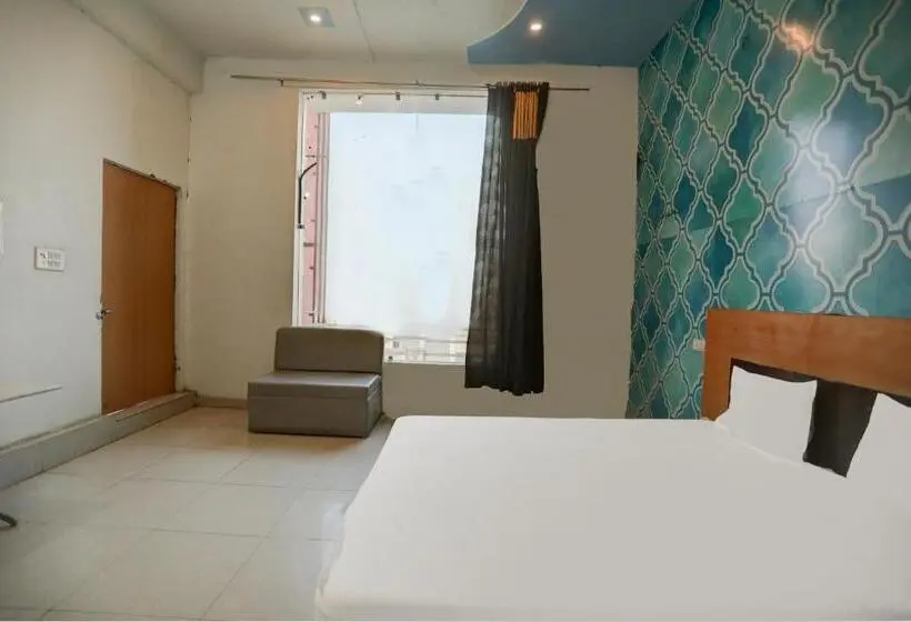 Standard-huone, Super Hotel O The Royals Inn