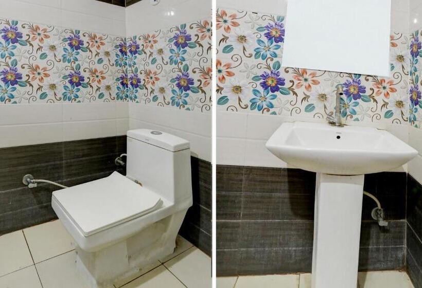 חדר דלוקס, Super Hotel O The Royals Inn